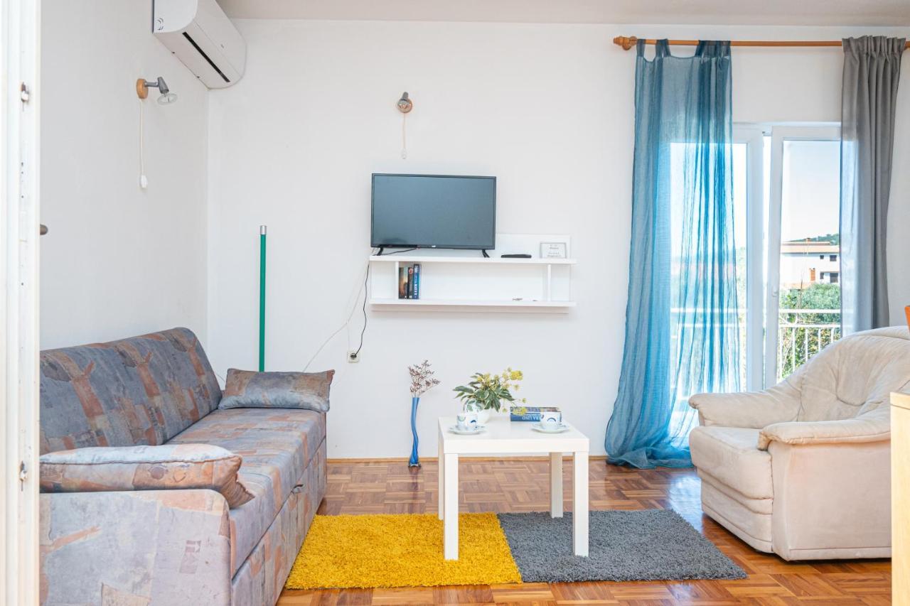Apartments By The Sea Sukosan, Zadar - 5863 エクステリア 写真